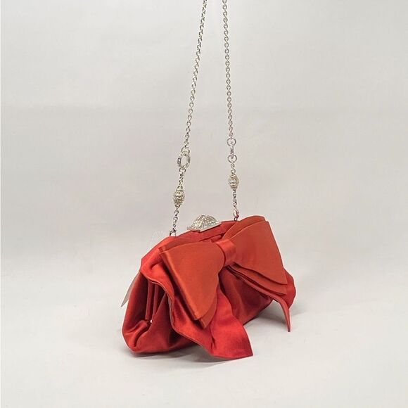 Judith Leiber Madison Satin Bow Clutch Bag - Picture 3 of 14